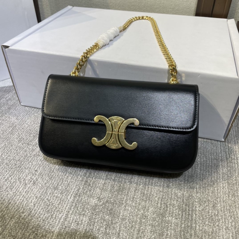 Ce1i*e triomphe bags